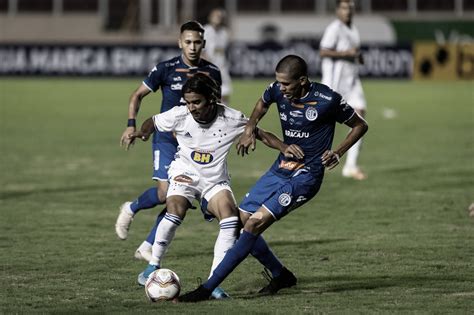 A raposa, embalada pela boa vitória sobre a líder. Gols e melhores momentos Cruzeiro 1x2 Confiança pela Série ...