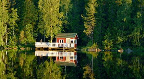 Discover Finnish Lakeland Wanderlust