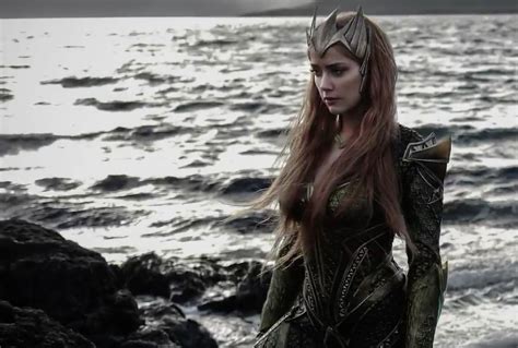 First Look At Amber Heard As Mera In Zack Snyders Justice League