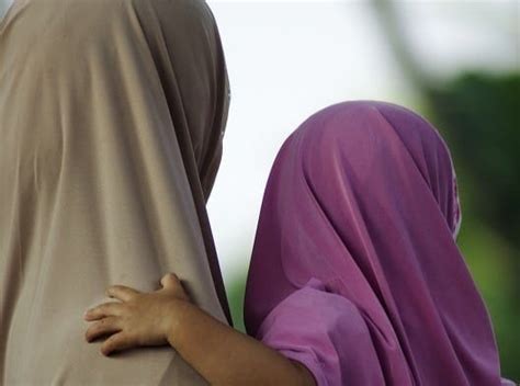 Memulakan kehidupan baharu selepas bercerai memerlukan banyak usaha. 6 Hak Isteri Selepas Bercerai Yang Patut Dituntut Ke Atas ...
