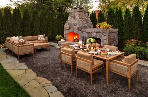 Providing shade over your patio will make your outdoor living space more comfortable in all weather by reducing glare, blocking harmful uv rays and controlling the temperature. 25+ Fabulous outdoor patio ideas to get ready for spring ...