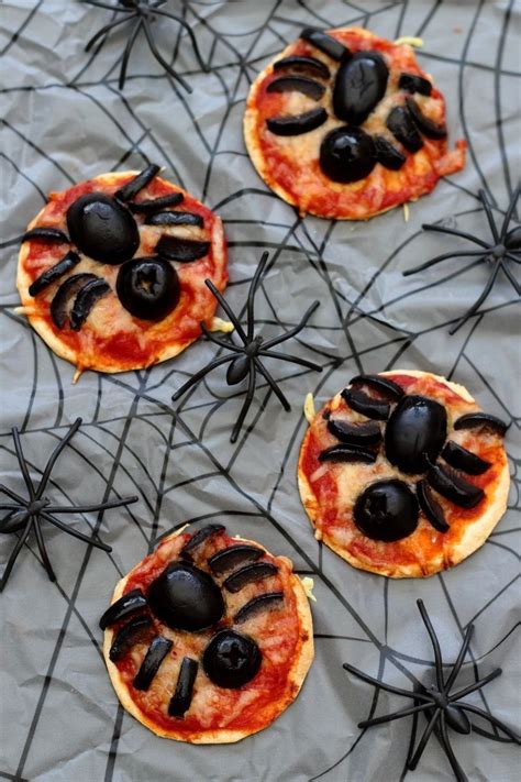 Pizza araignée pour Halloween - Amandine Cooking | Apéritif dinatoire