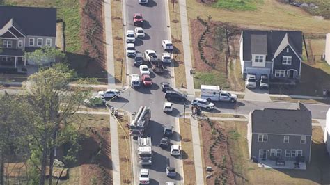 Bail Bondsman Suspect Injured In Southwest Charlotte Shootout Police Say Wsoc Tv