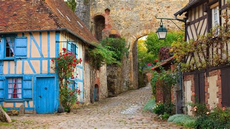 Gerberoy un des Plus beaux villages de France -4k- - YouTube