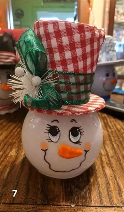 70 Adorable Diy Fishbowl Snowman Ideas Snowman Crafts Diy Holiday