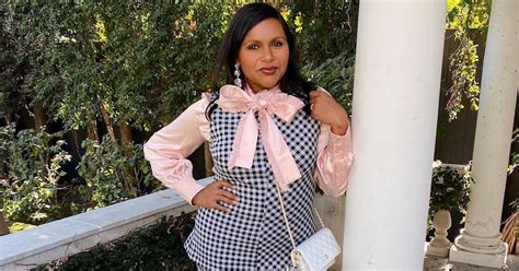 Mindy Kaling Means Business In Her Pink Pussy Bow Blouse Popsugar Fashion