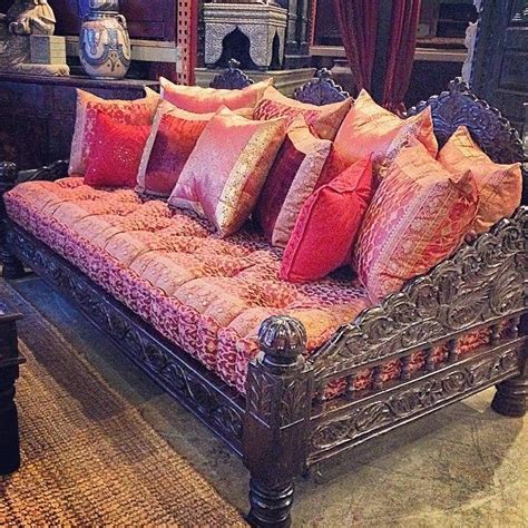 Daybed In Red ️ ️ ️ Beautiful Home Designs Living Room Designs