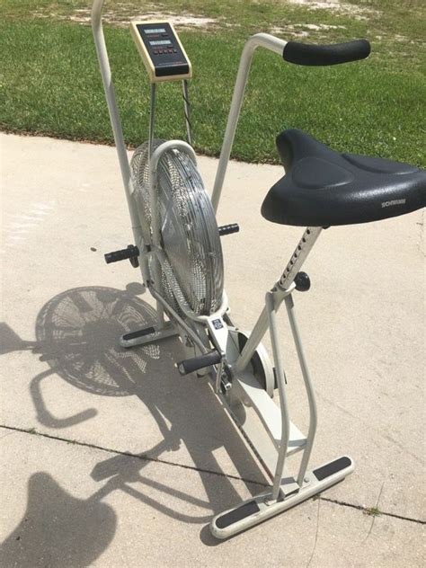 One of the first things to wear out on an airdyne is often the hand grips. Schwinn Airdyne exercise bike- vintage (Beauty & Health ...