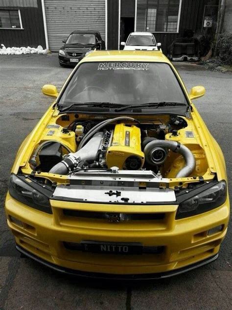 Elaine created beautie in order to have a mother figure in her life as well as someone to play with and take care of her and her father. Beautie!! | R34 gtr, Autos y motocicletas, Coches deportivos
