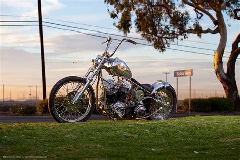 A commission of indian larry (aka lawrence desmedt) the creative genius for handmade custom motorcycles! JOYRIDES ART CO: Indian Larry Panhead Photoshoot