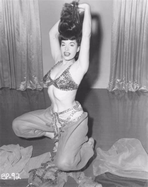 vintage pictures of bettie page as a belly dancer in the 1950s belly dancers