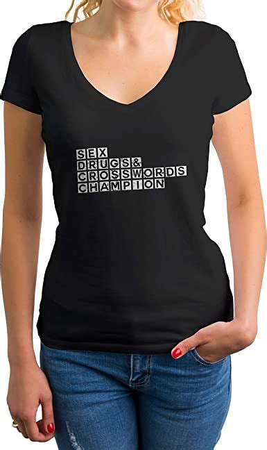 Sex Drugs Crosswords Champion Fun Logo Camisa De Cuello En V Para Mujer