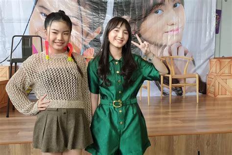 Penyanyi Malaysia Alyssa Dezek Ajak Duet Ry Hyori Dermawan Penyanyi Multitalenta Asal Indonesia