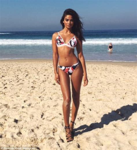 Shanina Shaik Strips Off To A Bikini For Photo Shoot At Sydney S Bondi Beach Daily Mail Online