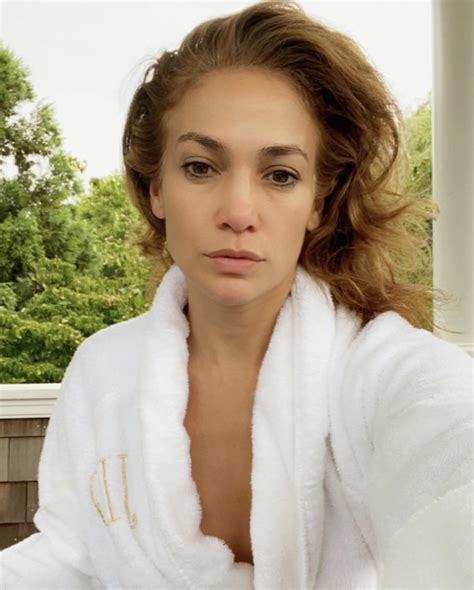 Jlo No Makeup Jennifer Lopez 51 Posts Makeup Free Selfie On Instagram