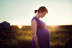 Consejos Para Combatir El Calor Durante El Embarazo IEE