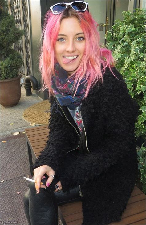 Chloe Norgaard Rapax Girl With Pink Hair Hippie Hair Hair Again