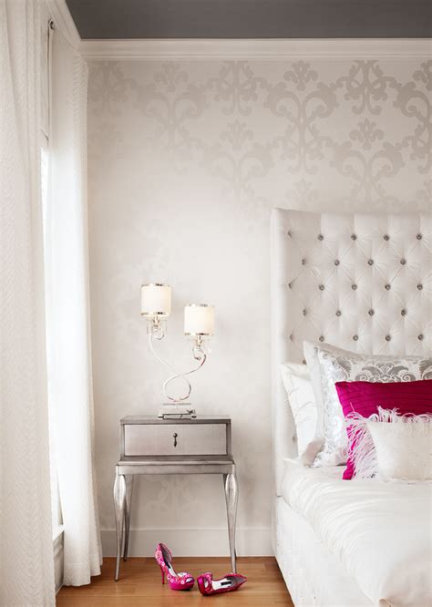 How to decorate a bedroom for girls. Girl's Guide 101: How to Decorate the Perfect Girly ...