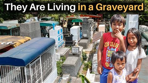 They Are Living In A Graveyard Manila South Cemetery Youtube