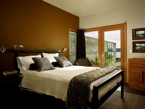 Use the filters below to find ideas that work perfectly for you and then begin designing your dream living room with personalized home decor pieces. Small bedroom design ideas for couples and large glass window | Bedroom designs for couples ...