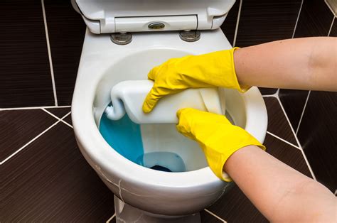When most people find out that they can still flush a toilet without the handle, they become interested to learn the right way. How to Fix a Running Toilet - Home Quicks
