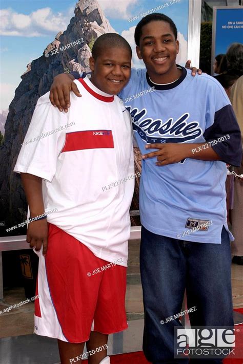 Rv Premiere Kyle Massey And Brother Chris Massey 04 23 2006 Mann