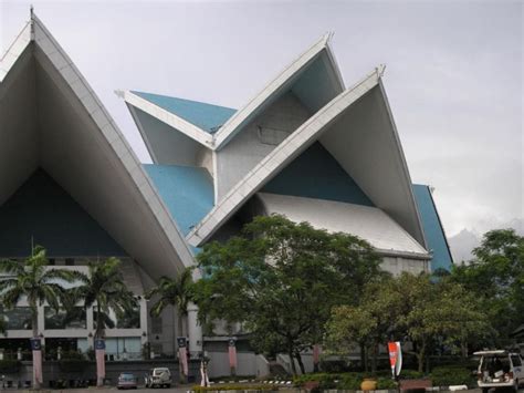 Founded in september 1999, this attraction in kuala lumpur is the main venue for. Istana Budaya, Kuala Lumpur