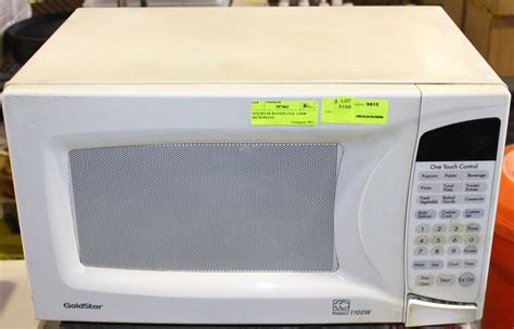 Goldstar Waveplus Ii 1100w Microwave