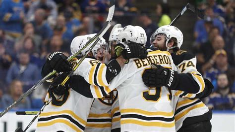 Find out the latest on your favorite nhl players on cbssports.com. Bruins score 7 goals, blow out Blues in Game 3 of Stanley ...