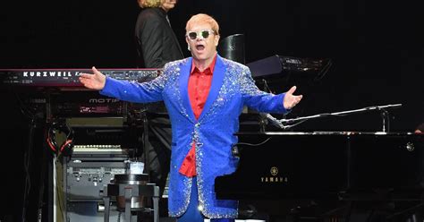 Review Elton John Once In A Lifetime Regional Tour In Mackay