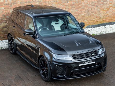 The touch pro duo infotainment tech could use some refinement. 2019 Used Land Rover Range Rover Sport Svr | Santorini Black