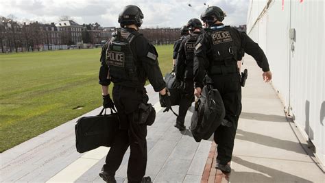 Questions Raised Again About Secret Service Culture