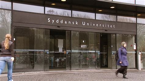 Fyn Lukker Ned Statsminister Skærper Opfordringer Til Danskerne Tv 2 Fyn
