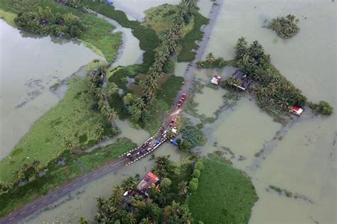 bodies found as floods recede in india s kerala the straits times