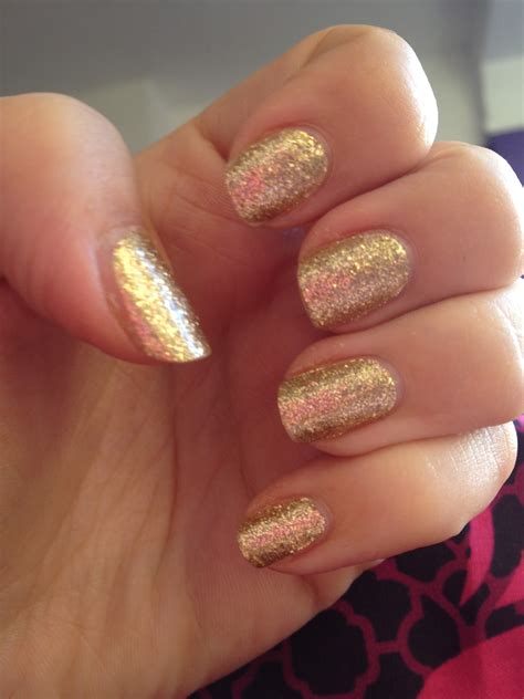 Sally Hansen gold glitter nail wraps | flutter and sparkle