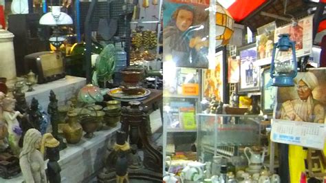 Uniknya Pasar Klitikan Kota Lama Semarang Pasar Estetik Yang Menjual Barang Antik Peninggalan