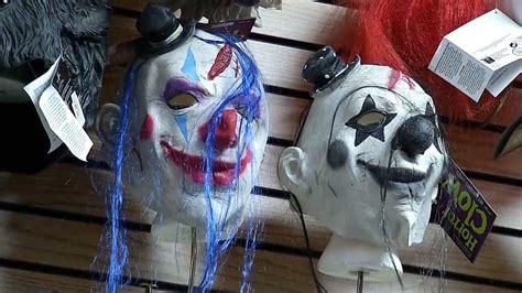 Clown Costumes Selling Rapidly This Halloween Season Due To Creepy