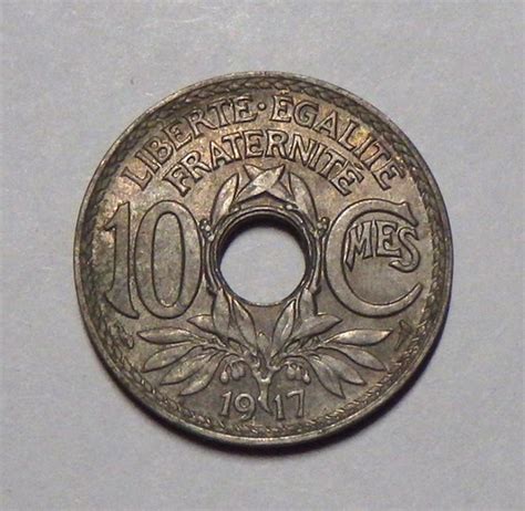 France 10 Centimes 1917 Central Lakes Coins
