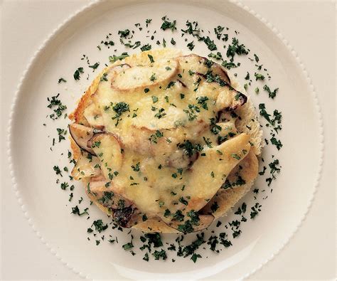 Ricetta Crostoni Di Pane Ai Porcini La Cucina Italiana