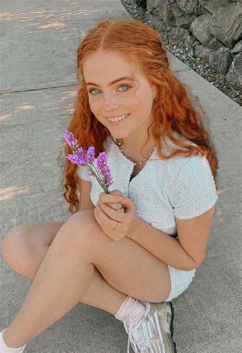 faith collins beautiful redheads ig faithcollins stunning redhead pretty redhead