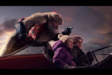 The Christmas Chronicles Best Moments From The Netflix Movie