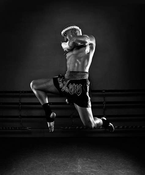 Muay Thai Flying Knee By Matthewmoore Via Flickr Kick Boxing Boxing Gym Muay Thai Training