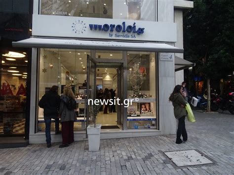 Οι πολίτες, θα έχουν τη δυνατότητα να επισκεφθούν. Κυριακή με ανοιχτά μαγαζιά και στην Ερμού δεν πέφτει... καρφίτσα! pics