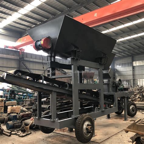 Portable Stone Hammer Crusher Plant Equip The Feederconveyor Belt