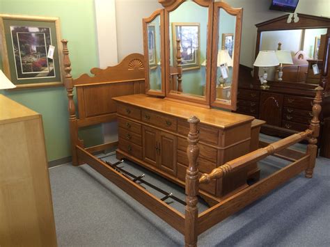 Thomasville King Bedroom Set Allegheny Furniture Consignment