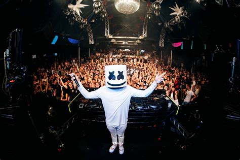 See more ideas about marshmellow, alan walker, dj. Marshmello. #marshmello #djwallpaper #dj #edm #wallpaper ...
