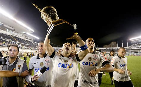 The meeting is scheduled to start at 26 april in 02:00. Corinthians empata com o Santos e conquista Paulistão 2013 | horanews34