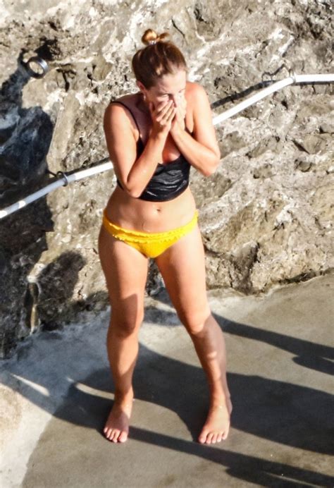 Emma Watson In Bikini On Holiday In Positano Italy 03 Gotceleb