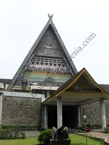 Check spelling or type a new query. Museumindonesia Com Museum Negeri Provinsi Sumatera Utara