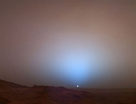 Nasa Releases Incredible Video Showing A Blue Sunset On Mars Techeblog